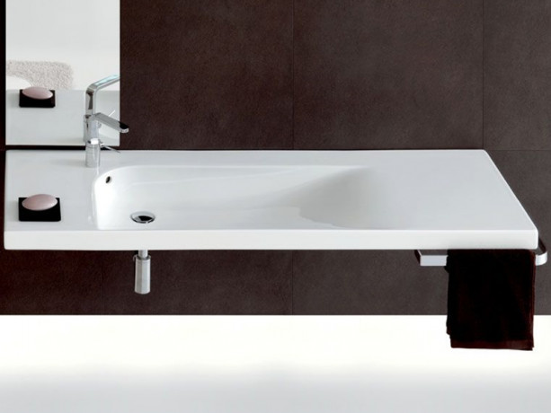 Раковина HATRIA GRANDANGOLO YXF301 подвесная или на тумбу с одним отверстием с переливом цвет белый