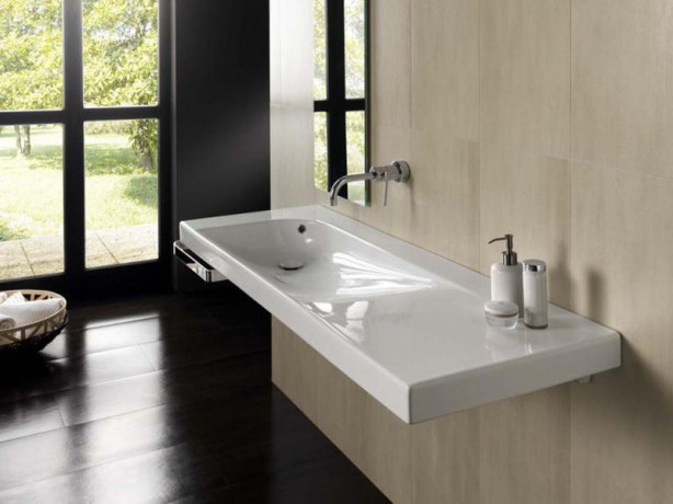 Раковина HATRIA GRANDANGOLO Y0XS01 подвесная или на тумбу без отверстия с переливом цвет белый