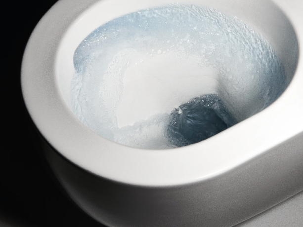 Унитаз HATRIA CENTRICA Y9DE01 подвесной безободковый слив Vortex цвет белый